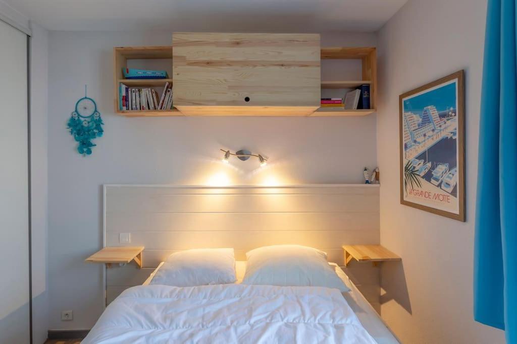Chez Laurence - Elegant Appartement Climatise Avec Wifi Et Parking La Grande-Motte Kültér fotó