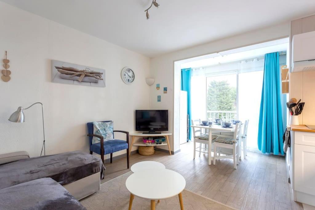 Chez Laurence - Elegant Appartement Climatise Avec Wifi Et Parking La Grande-Motte Kültér fotó